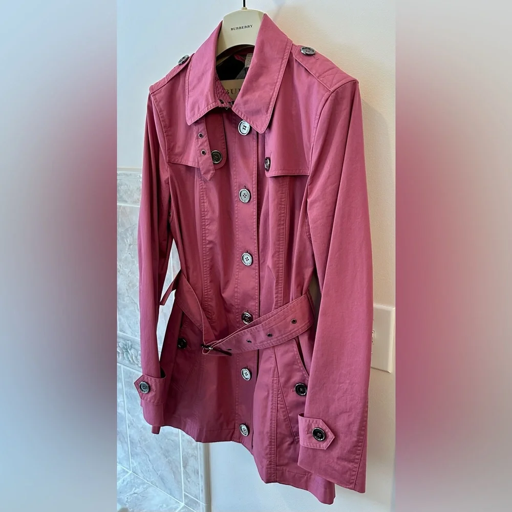 Burberry Brit Women’s Trench Coat-New With Tags! - Picture 3 of 16